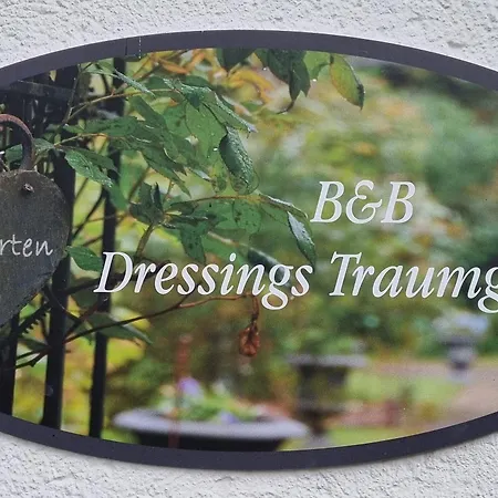 Dressings Traumgarten Bed & Breakfast