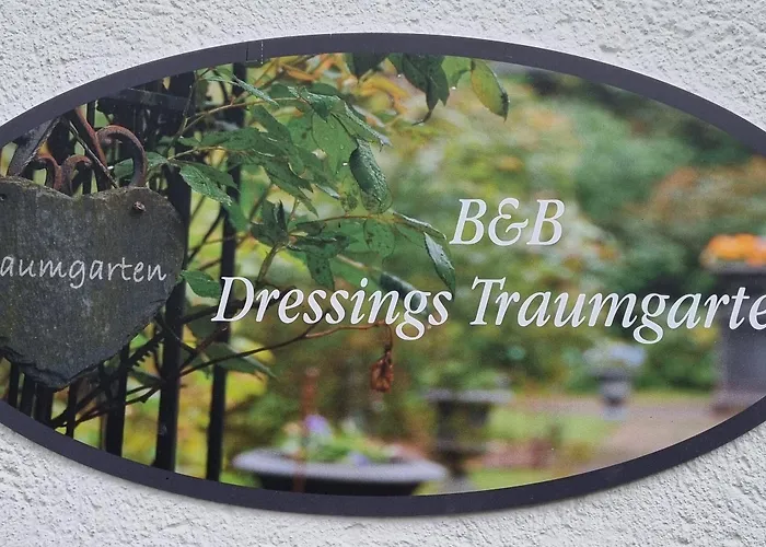 Dressings Traumgarten Alojamento de Acomodação e Pequeno-almoço
